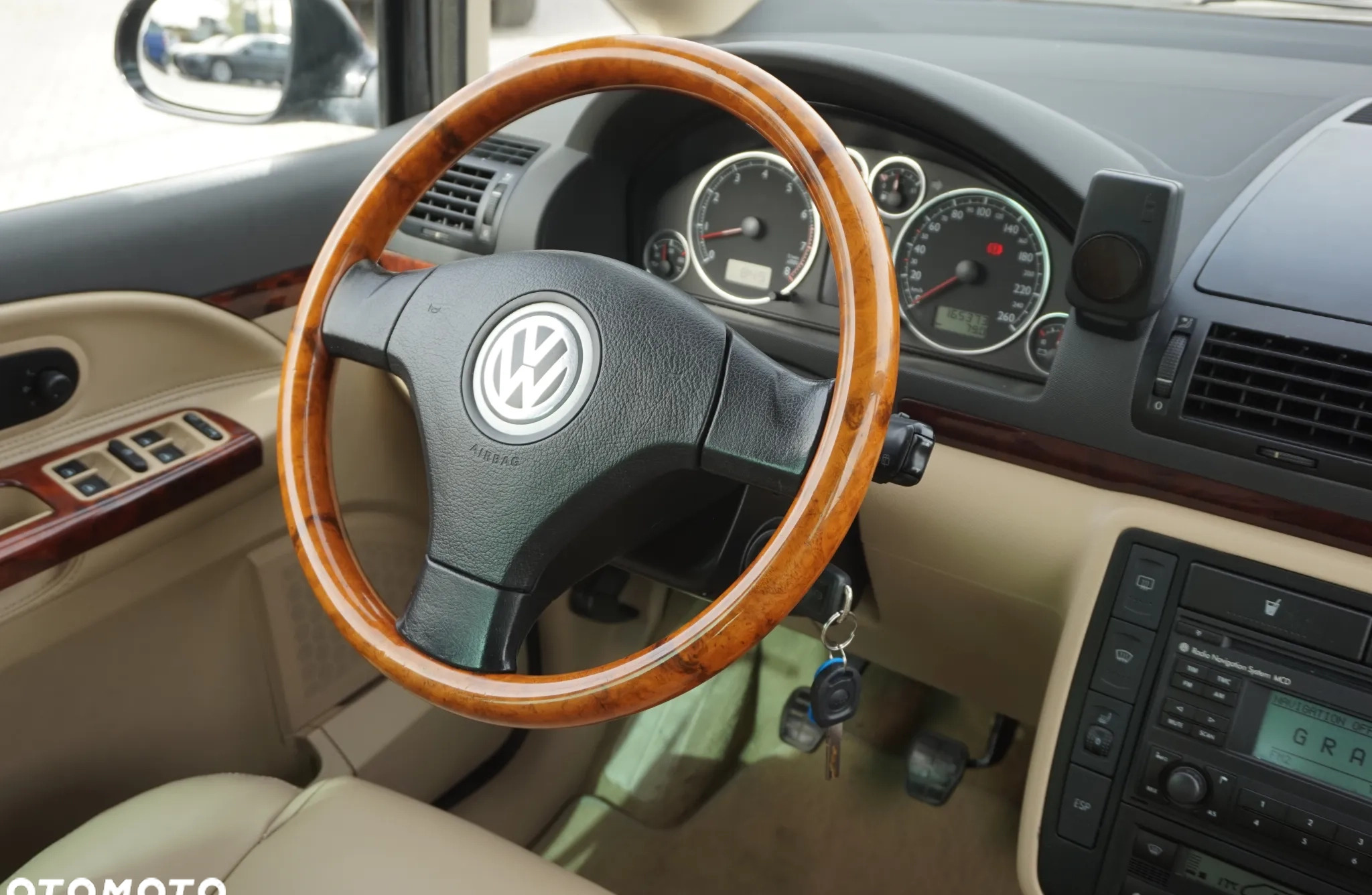 Volkswagen Sharan cena 28700 przebieg: 165500, rok produkcji 2005 z Wrocław małe 232